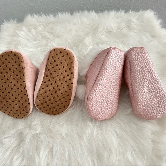 New Baby boots, 2 pairs. Pink sizes about 3m to 9months - Picture 3 of 4